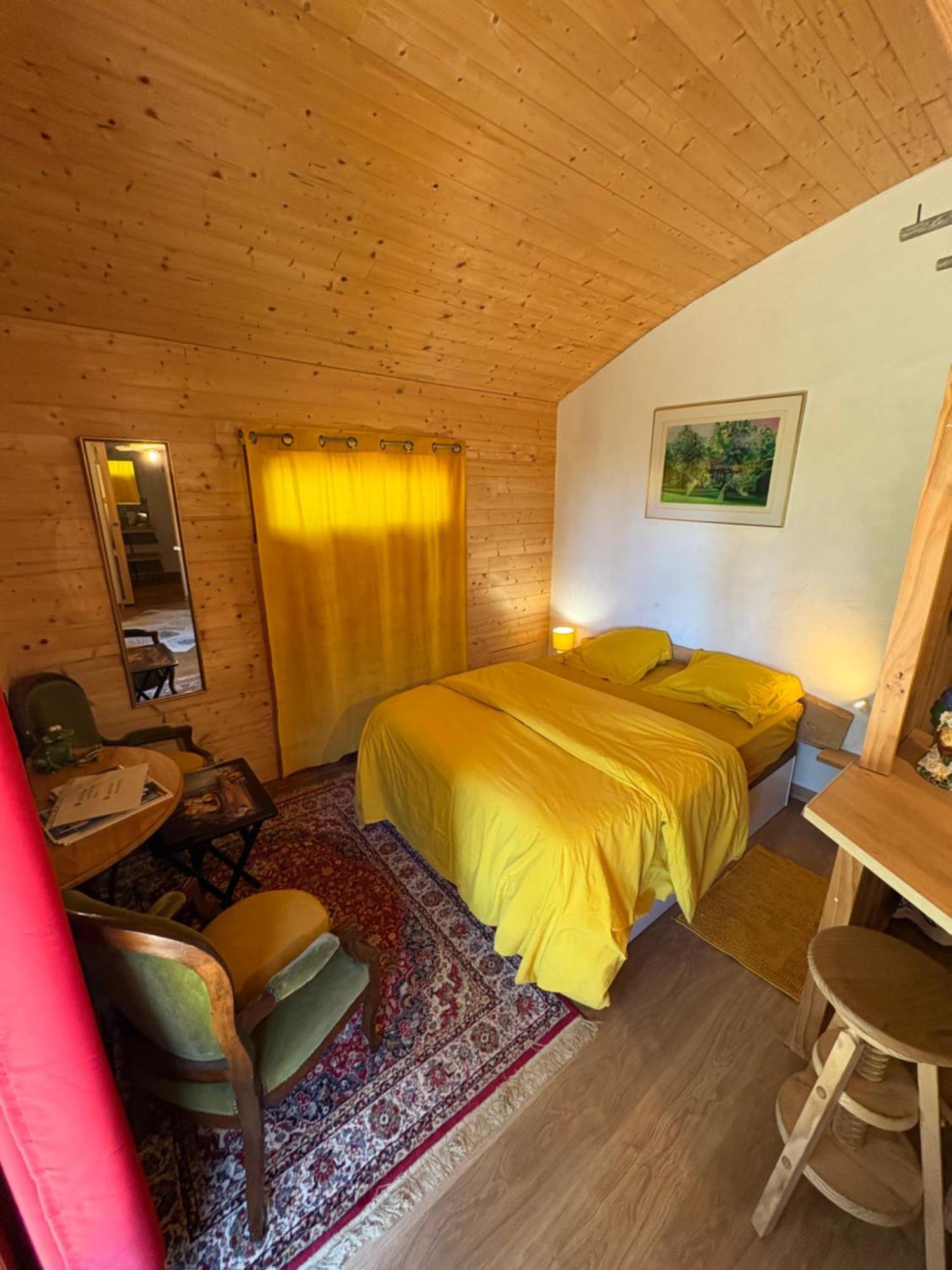 Chalet Grenouille Domaine De La Mamounette Champclause Eksteriør billede